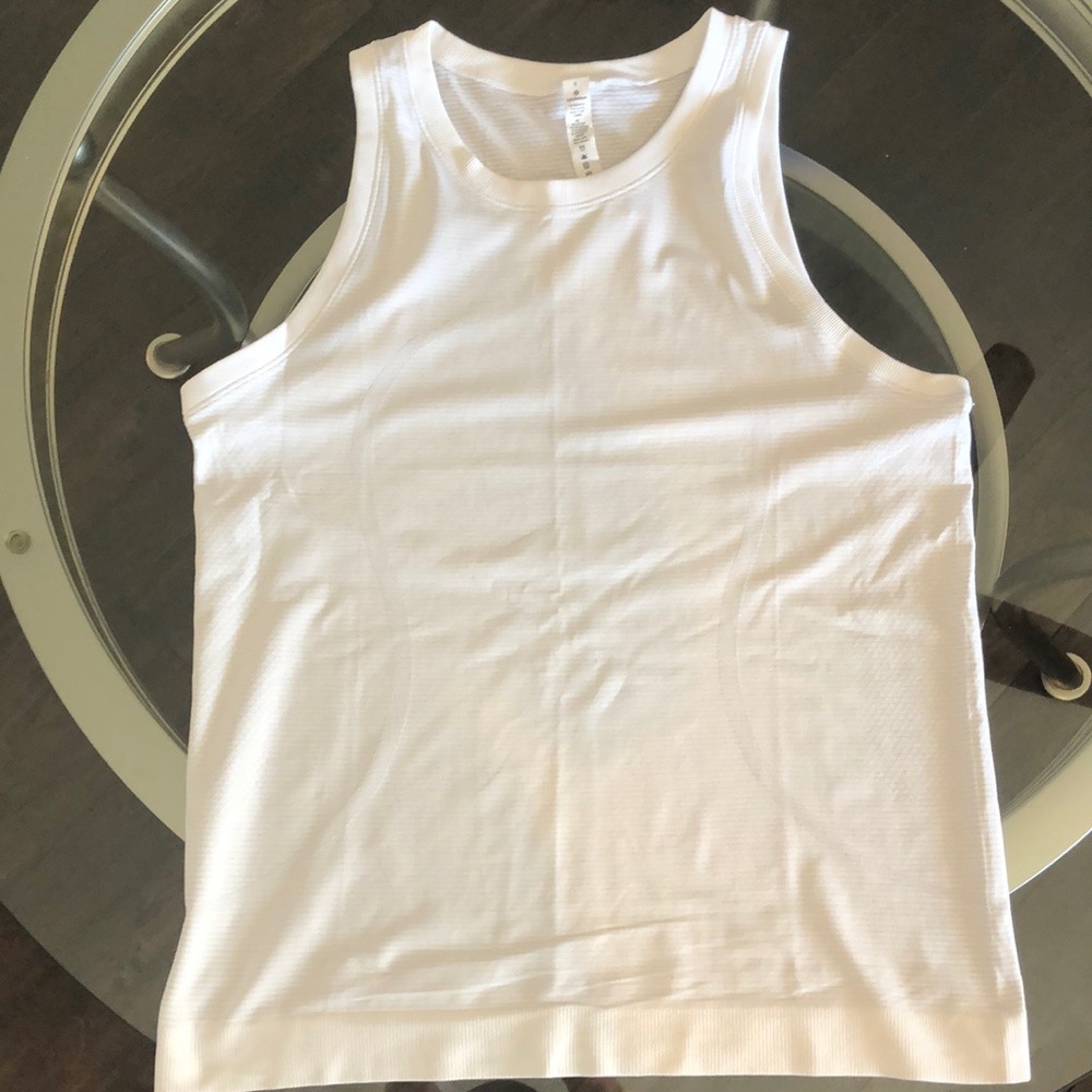 Lululemon Swiftly Breathe Relaxed-fit Muscle Tank top